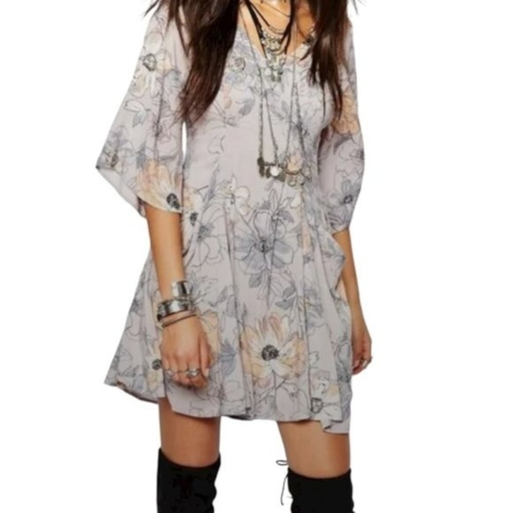 Free People Boho Eyes on You Floral Print Flowy Dress size 2